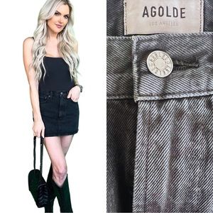 AGOLDE Liv Denim Mini Skirt in Vapor (Black Grey Denim) Size 26